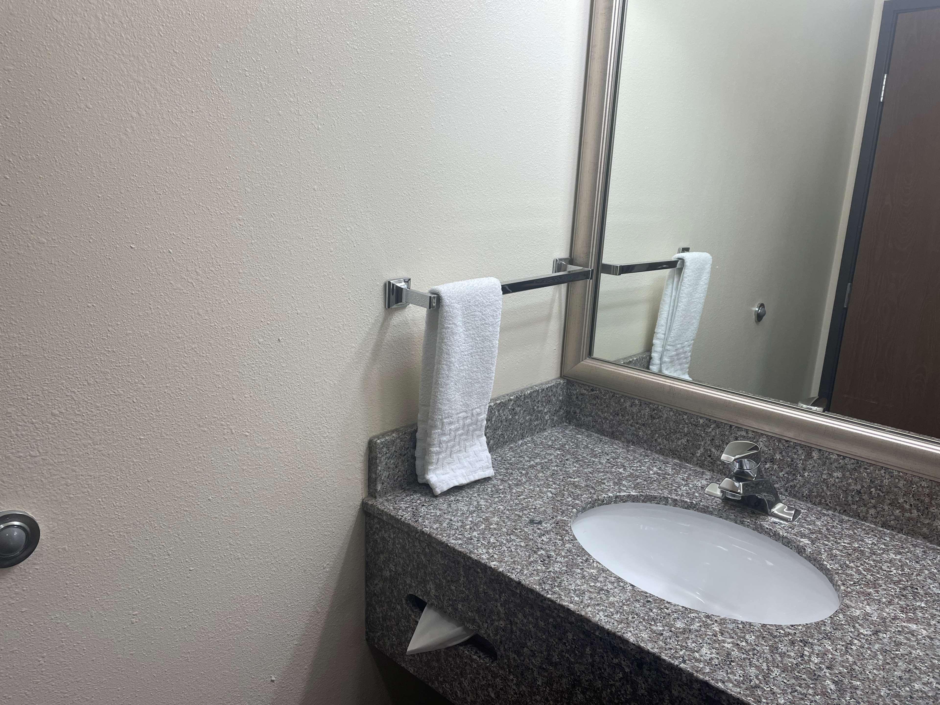 Hotel Western & Socorro