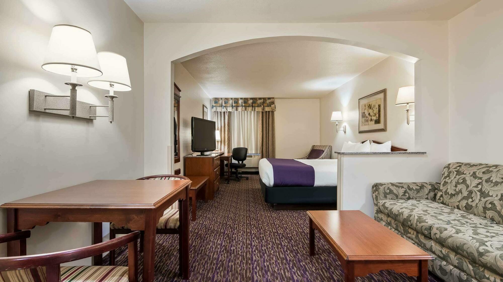 Hotel Western & 3*